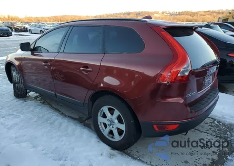 2010 Volvo Xc60 3.2 z USA, uszkodzony, nr VIN YV4982DL3A2062947